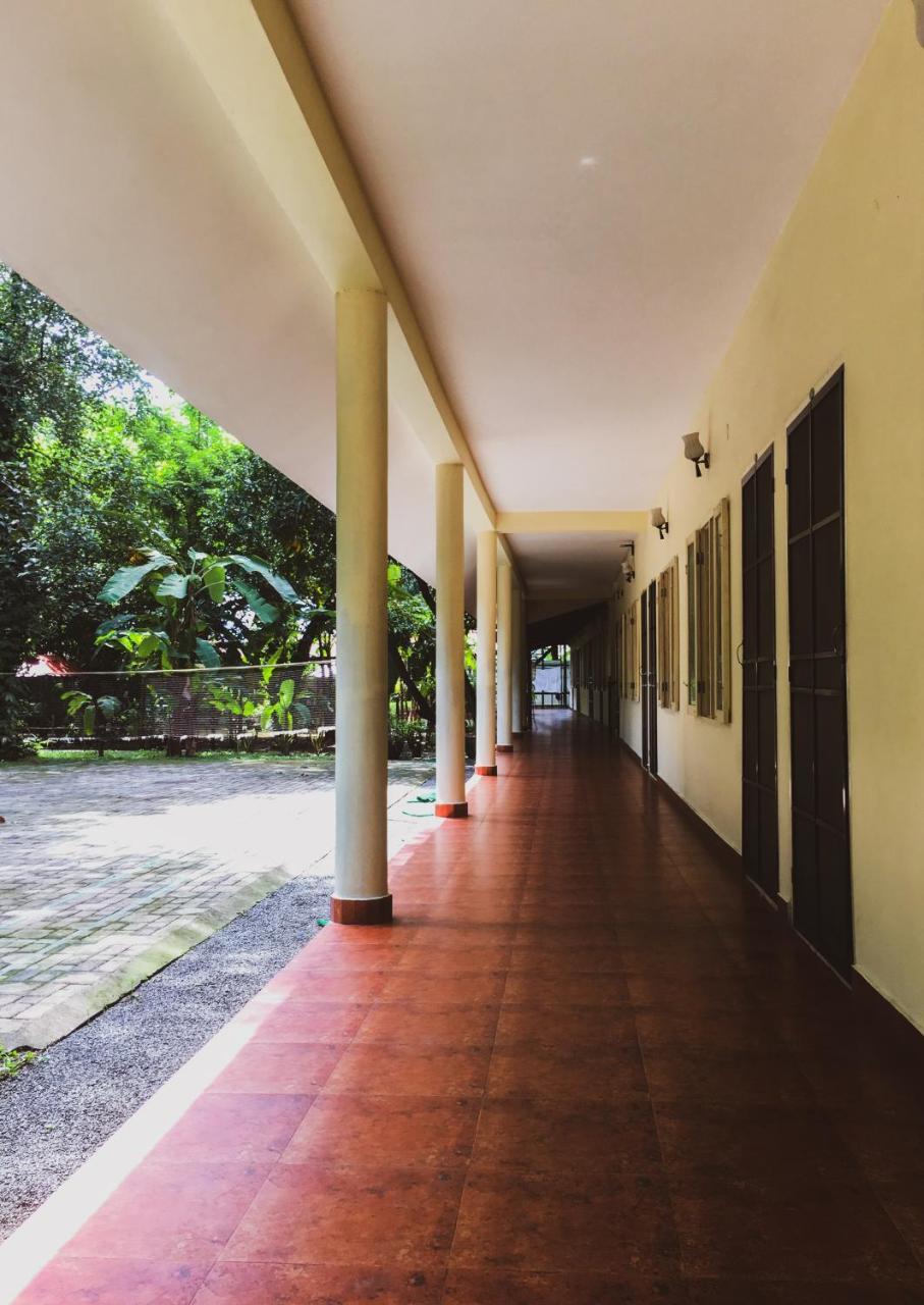 Palm Grove Service Villa Kochi Ngoại thất bức ảnh